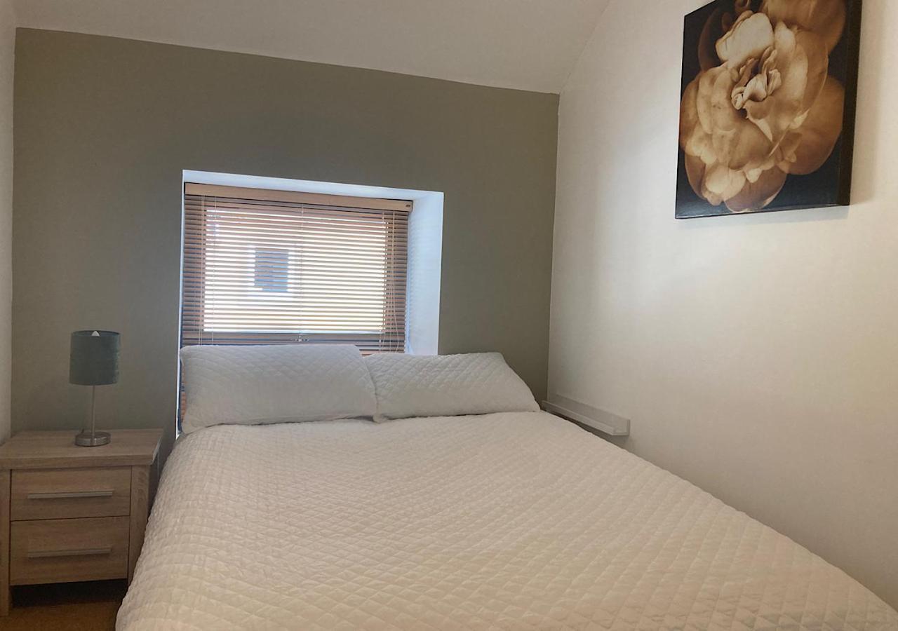 Kilaturley House Apartment Суинфорд Экстерьер фото